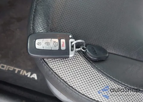 2012 Kia Optima Sx z USA, uszkodzony, nr VIN 5XXGR4A60CG065156